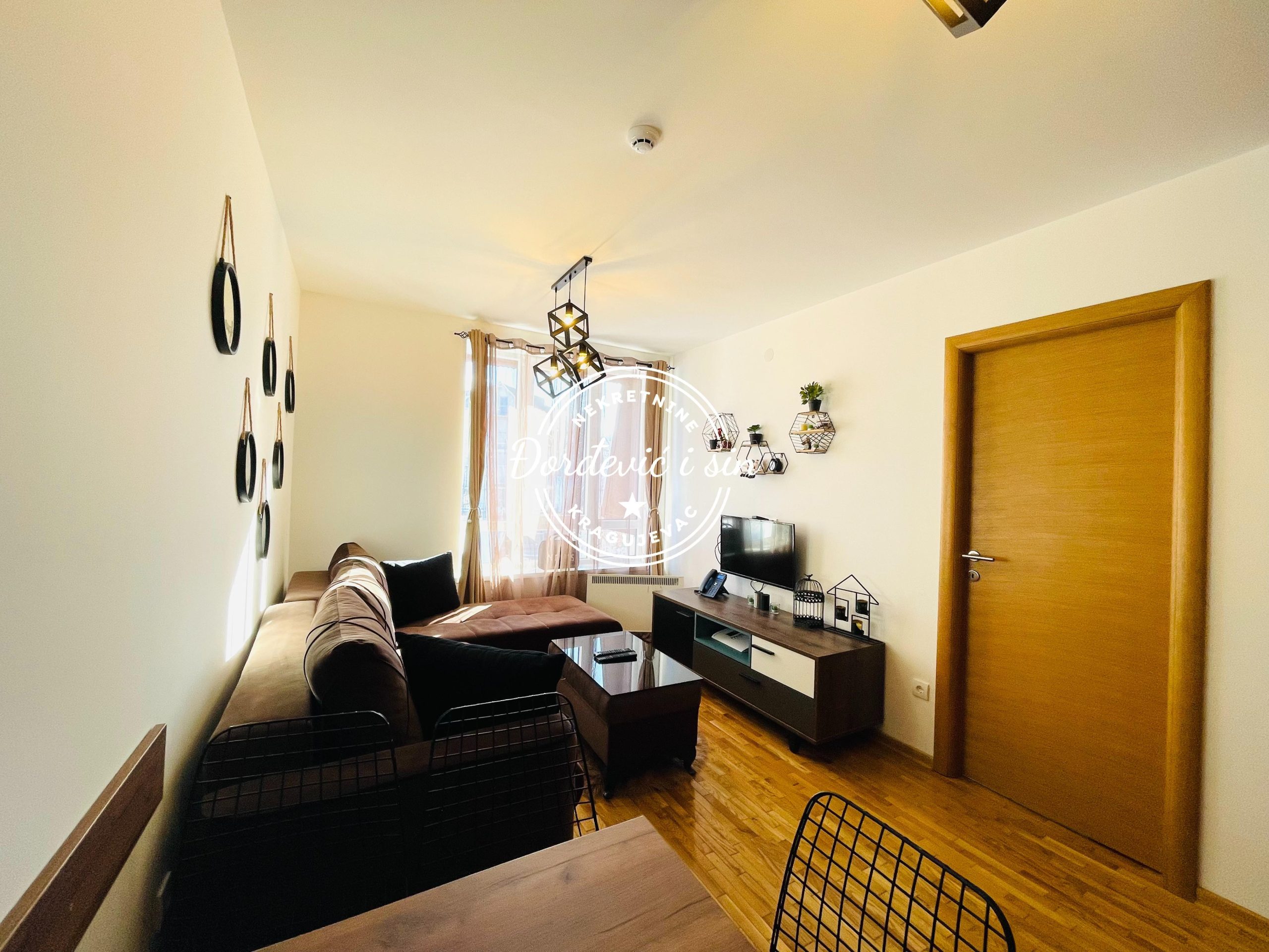 nekretnine djordjevic i sin kragujevac prodaja stanova apartmana novogradnja kraljevi cardaci kopaonik 03