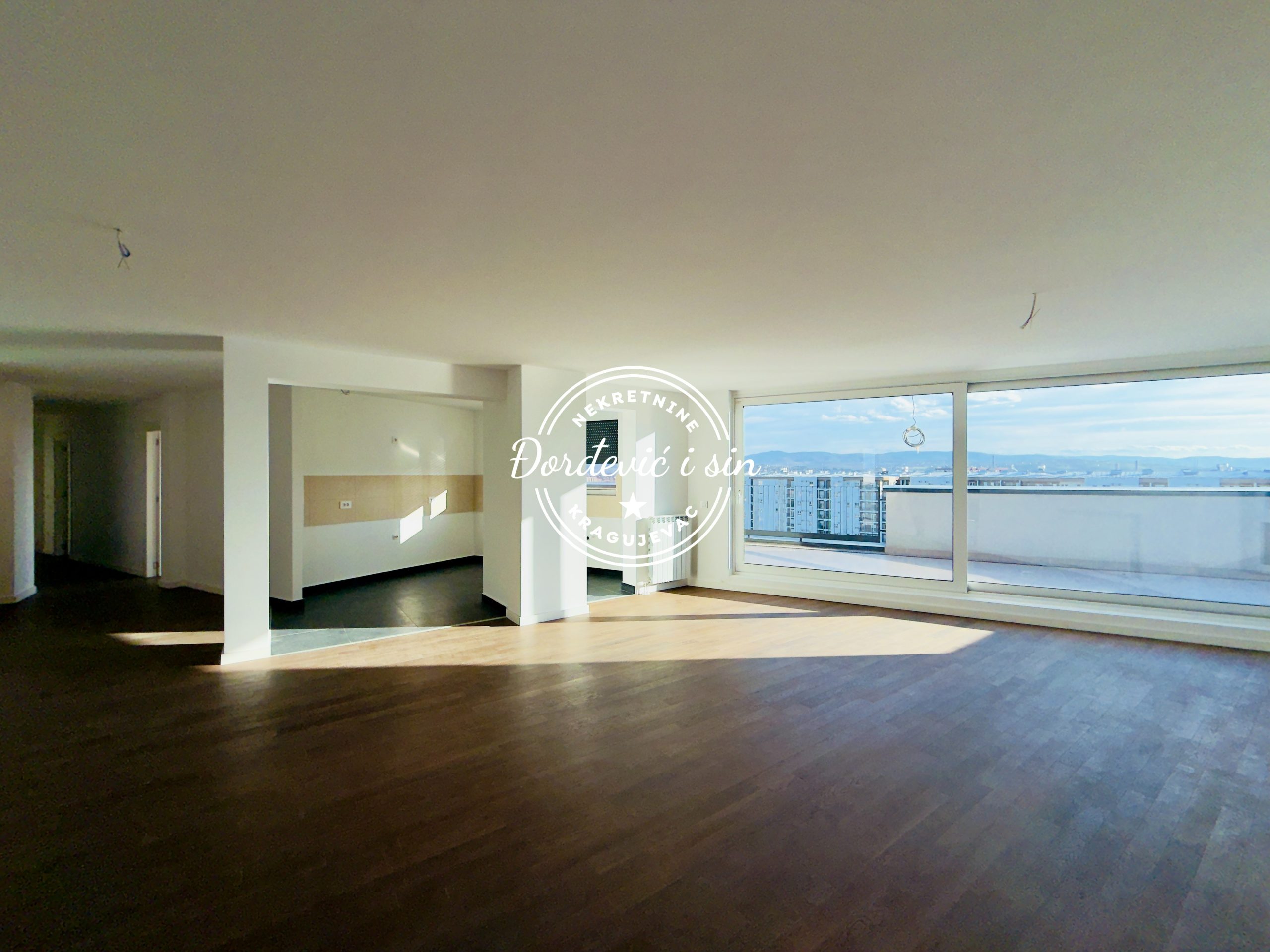 prodaja stanova pent house novogradnja tesla palace kragujevac nekretnine djordjevic i sin 06