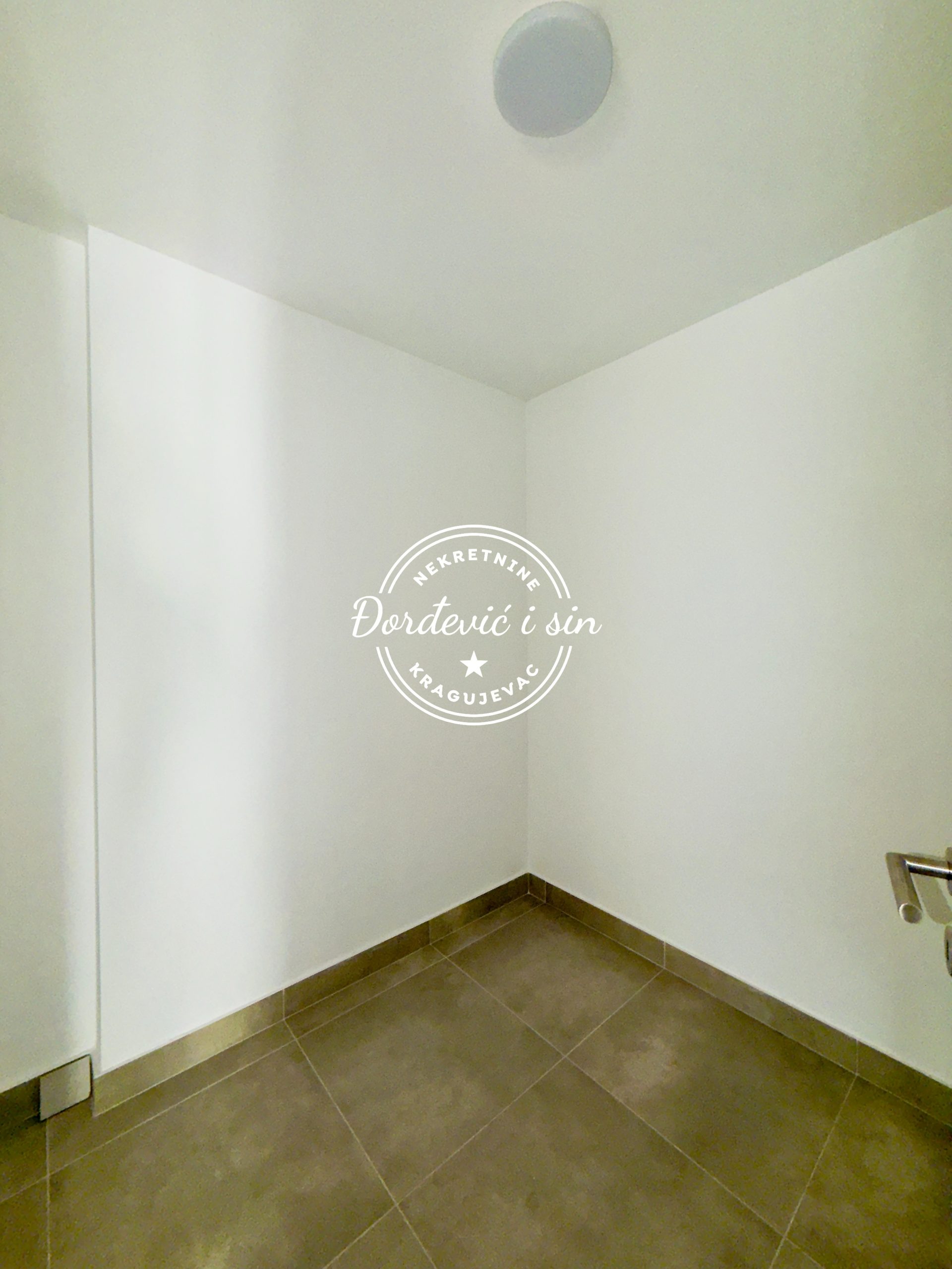 prodaja stanova pent house novogradnja tesla palace kragujevac nekretnine djordjevic i sin 40