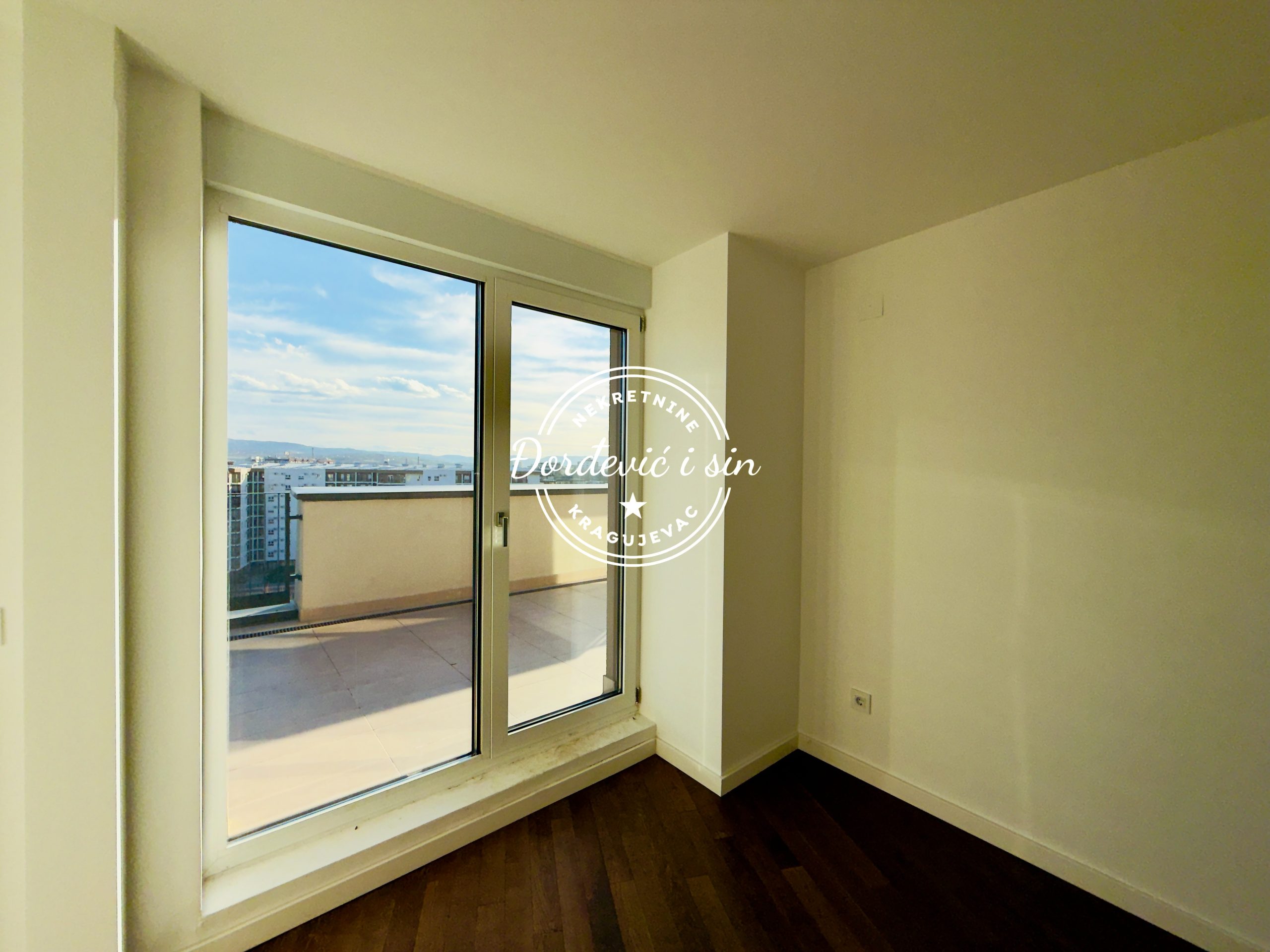 prodaja stanova pent house novogradnja tesla palace kragujevac nekretnine djordjevic i sin 44